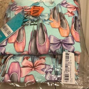 Posh Peanut Irina jogger set, new with tags